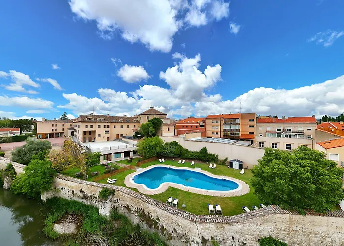 AZZ Peñafiel Las Claras Hotel&Spa